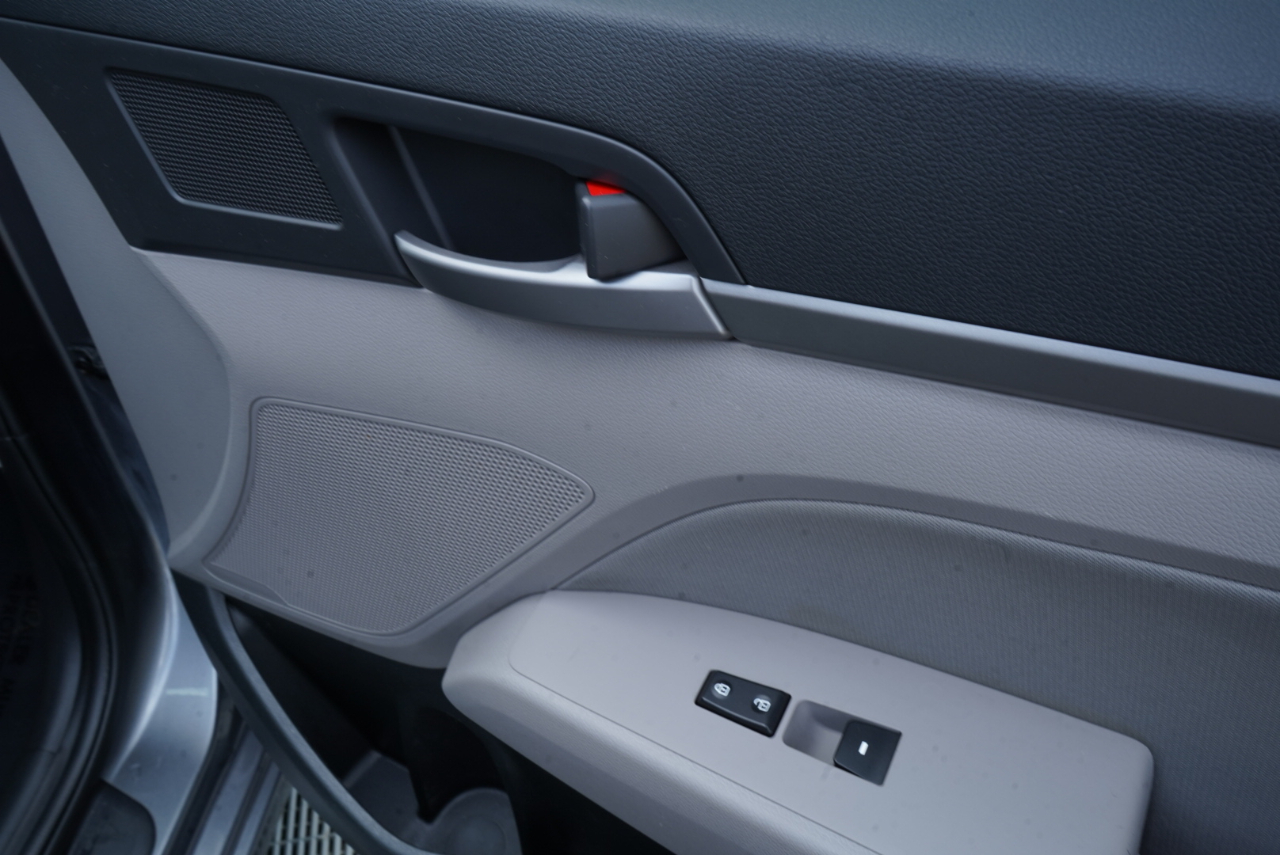 Hyundai Elantra SEL 2.0L Auto 2018