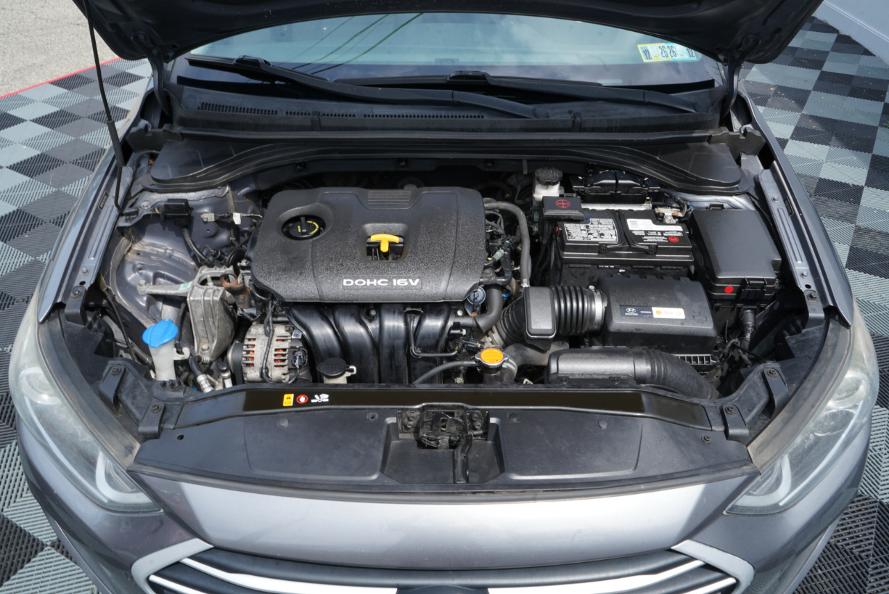 Hyundai Elantra SEL 2.0L Auto 2018