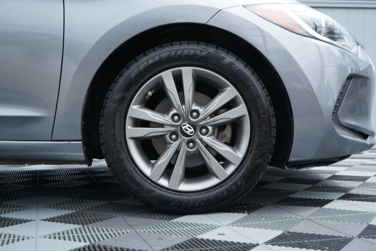 Hyundai Elantra SEL 2.0L Auto 2018