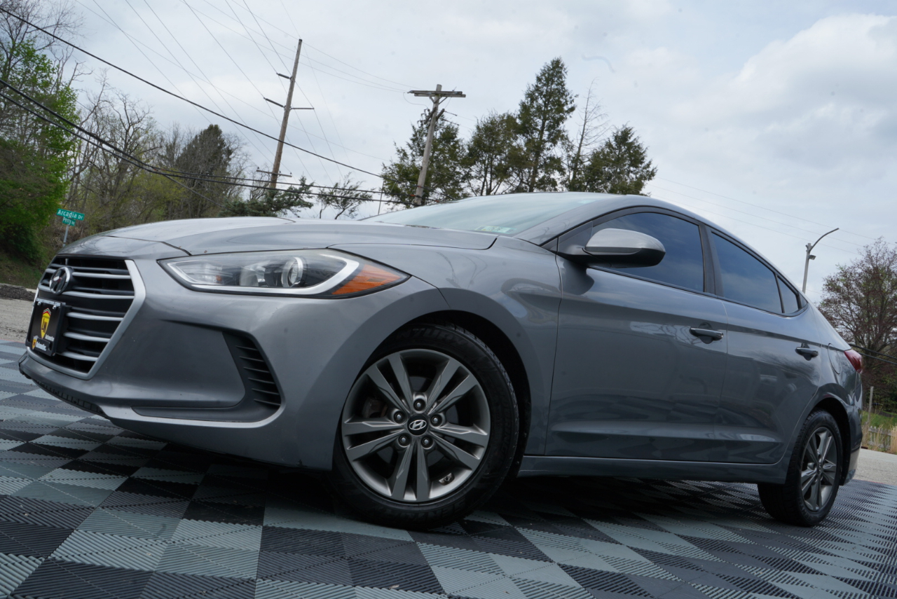 Hyundai Elantra SEL 2.0L Auto 2018