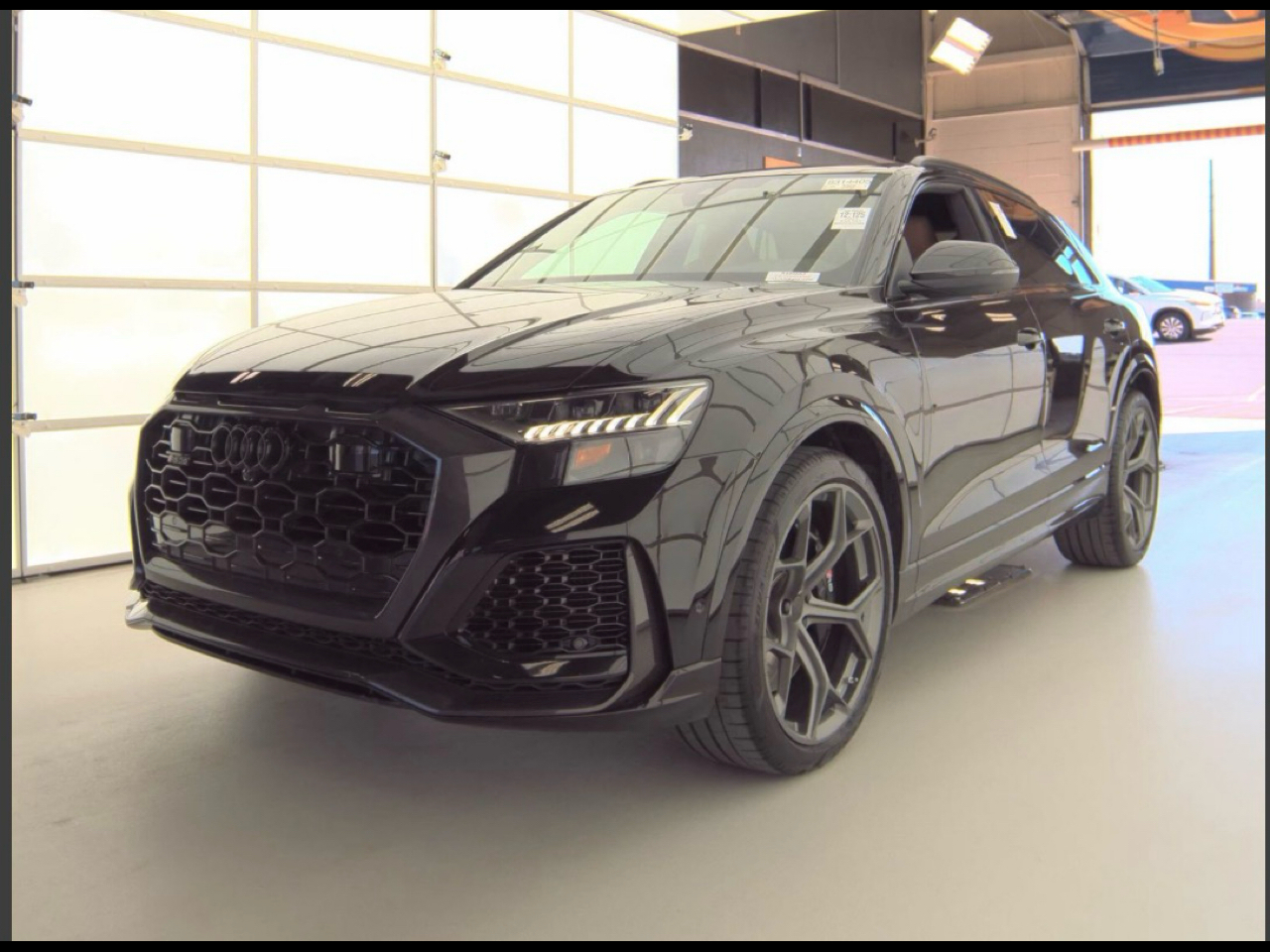 Audi RS Q8 4.0 TFSI quattro 2023