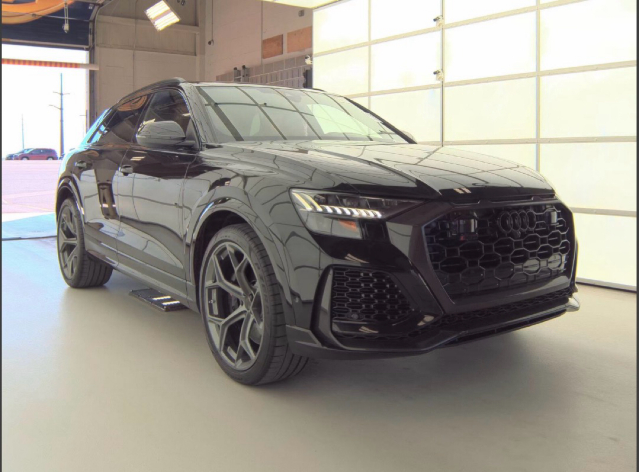 Audi RS Q8 4.0 TFSI quattro 2023