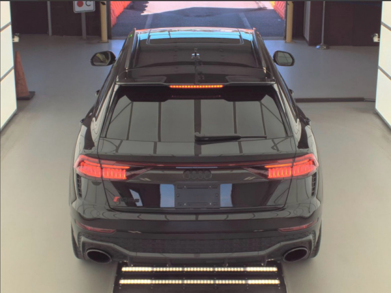 Audi RS Q8 4.0 TFSI quattro 2023
