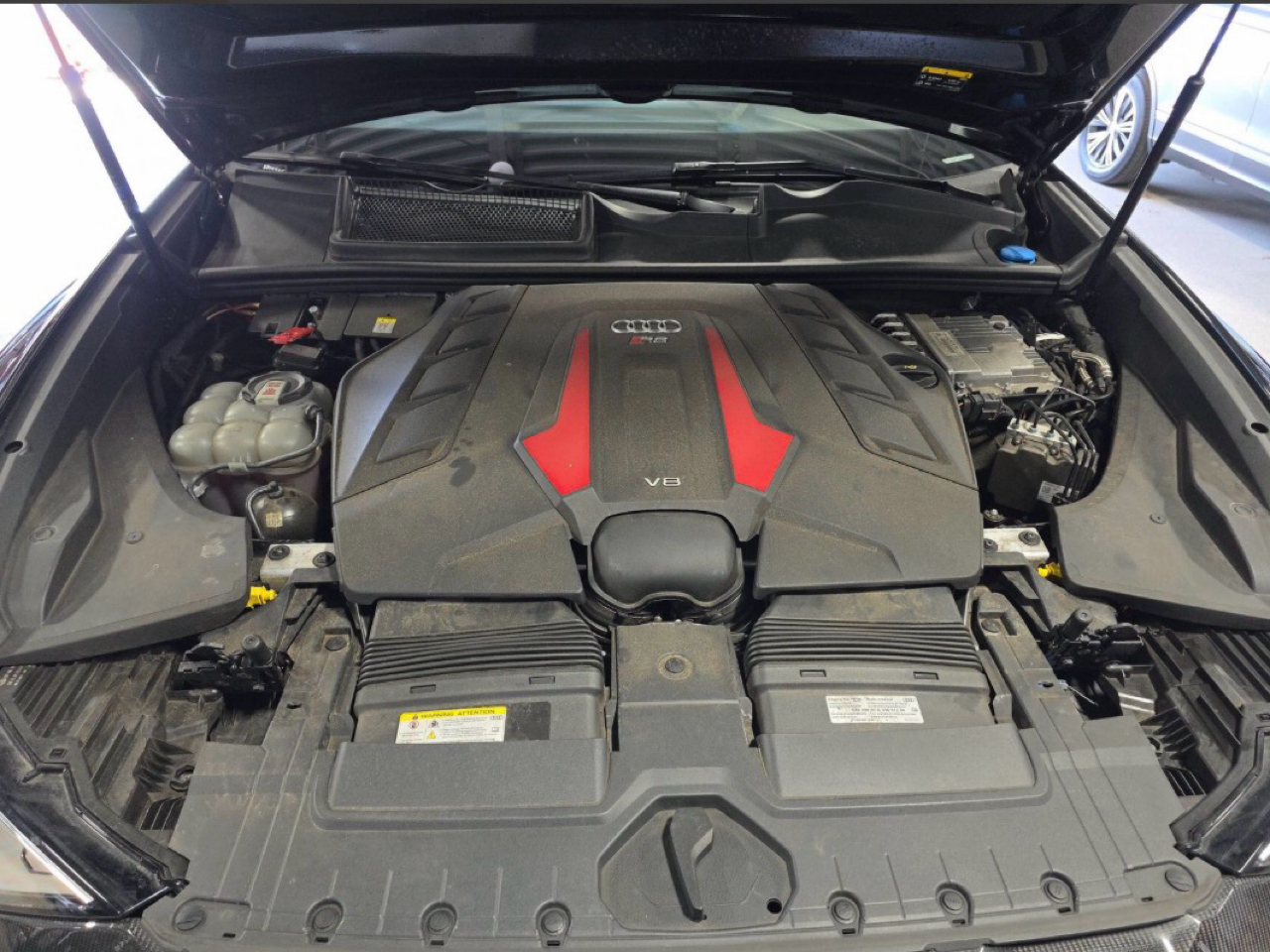 Audi RS Q8 4.0 TFSI quattro 2023