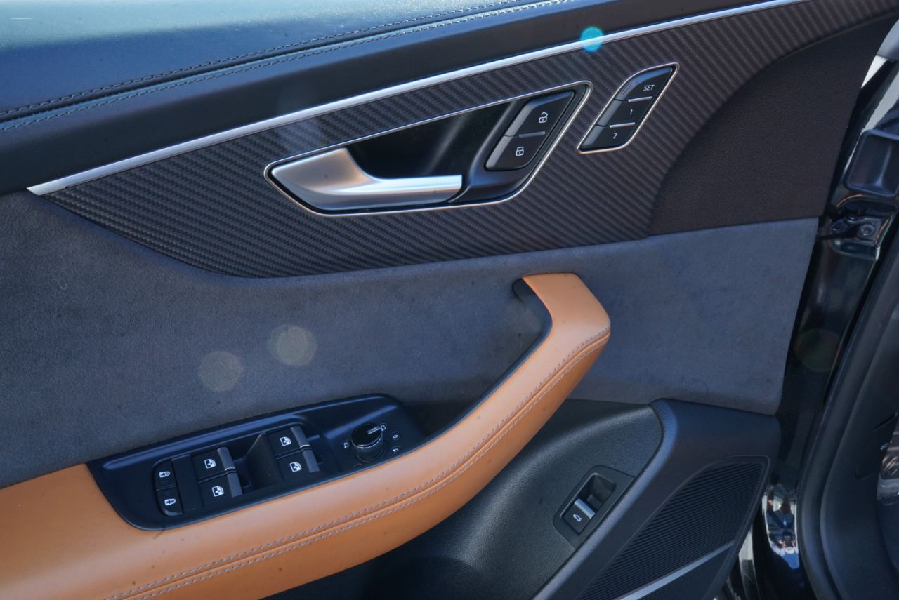 Audi RS Q8 4.0 TFSI quattro 2023