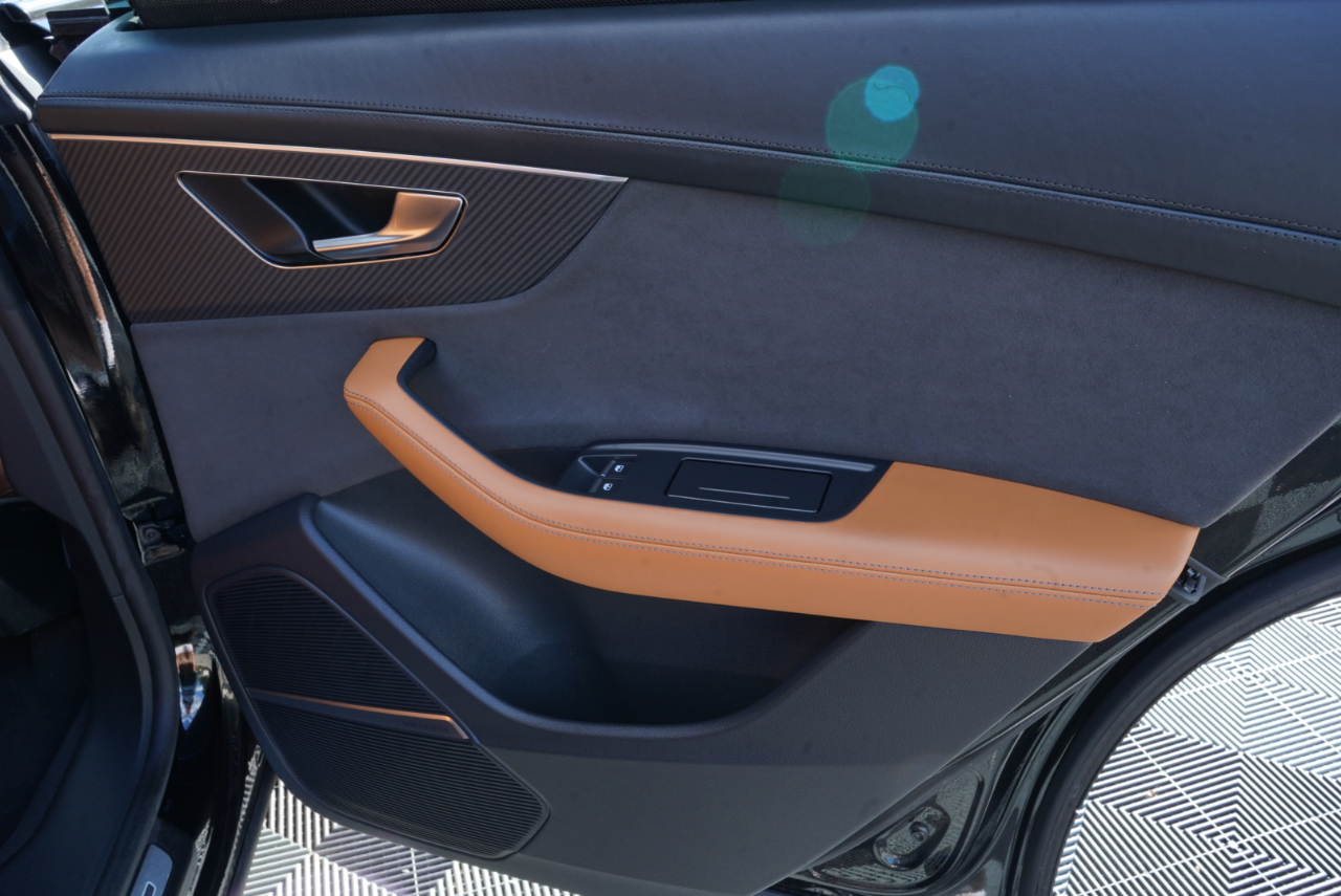 Audi RS Q8 4.0 TFSI quattro 2023