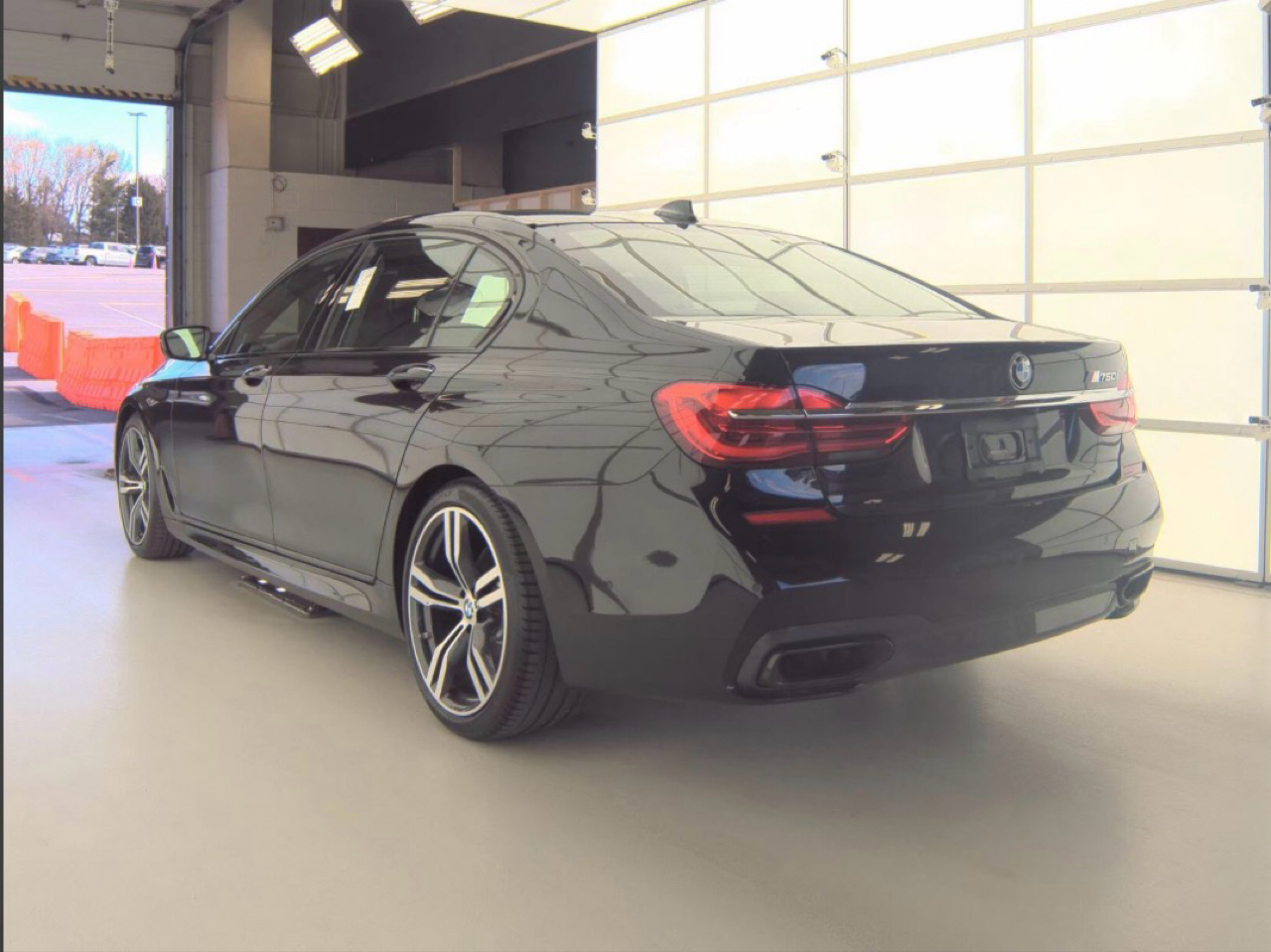 BMW 7 Series 750i Sedan 2017