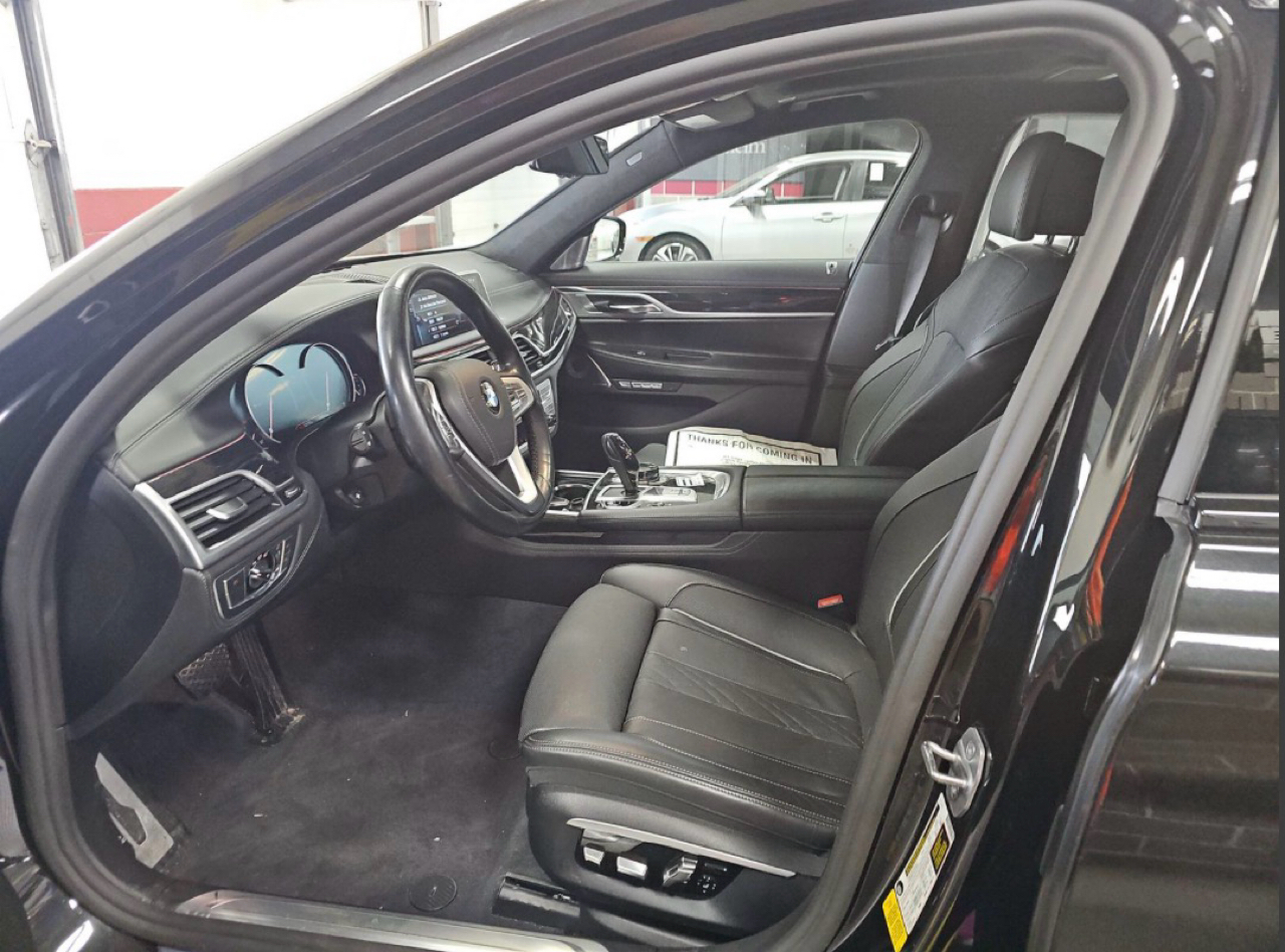 BMW 7 Series 750i Sedan 2017