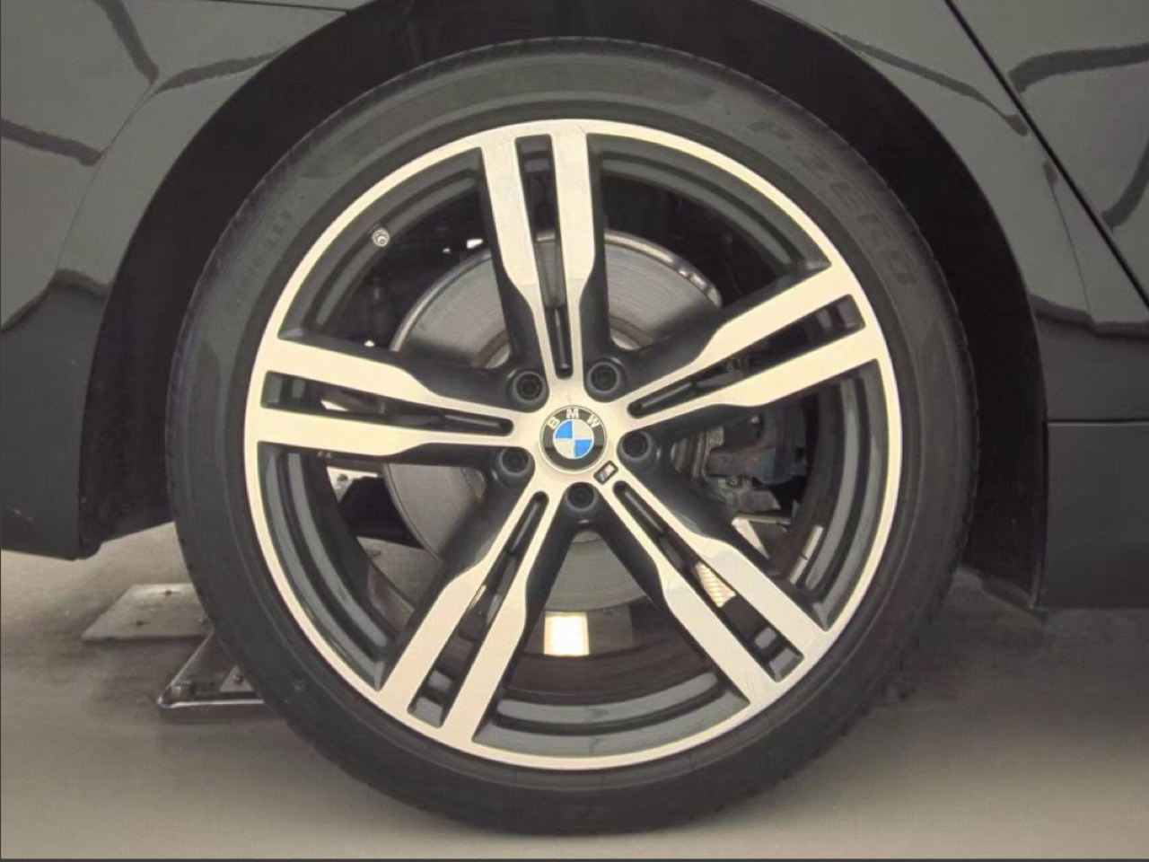 BMW 7 Series 750i Sedan 2017