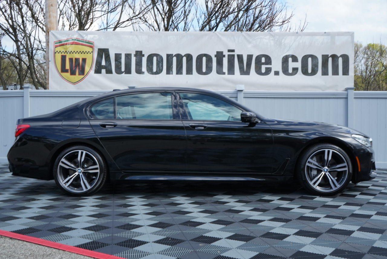 BMW 7 Series 750i Sedan 2017