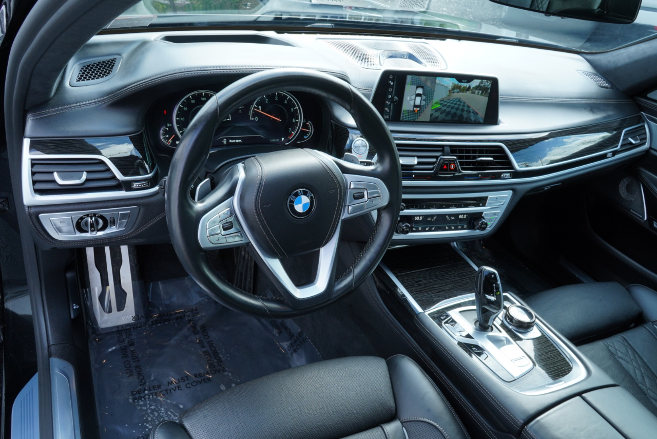 BMW 7 Series 750i Sedan 2017