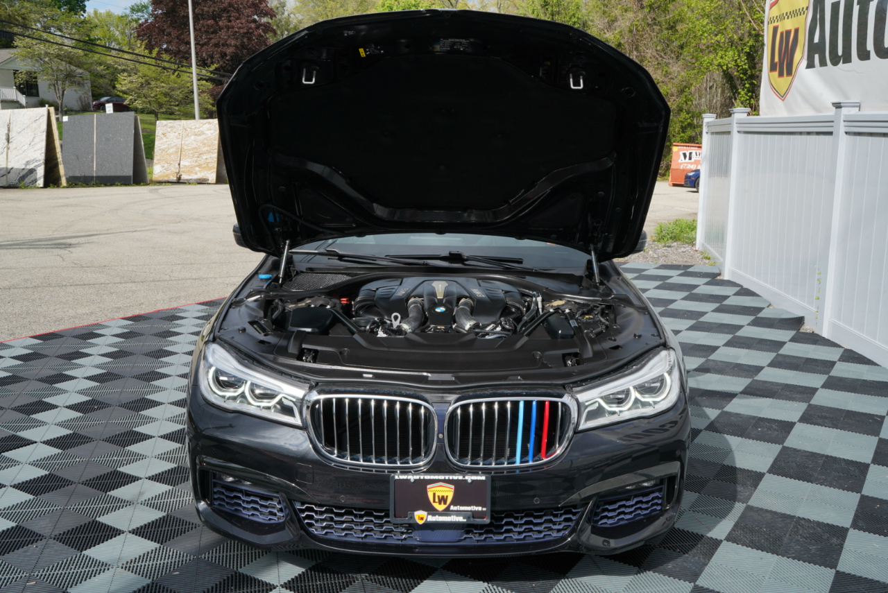 BMW 7 Series 750i Sedan 2017