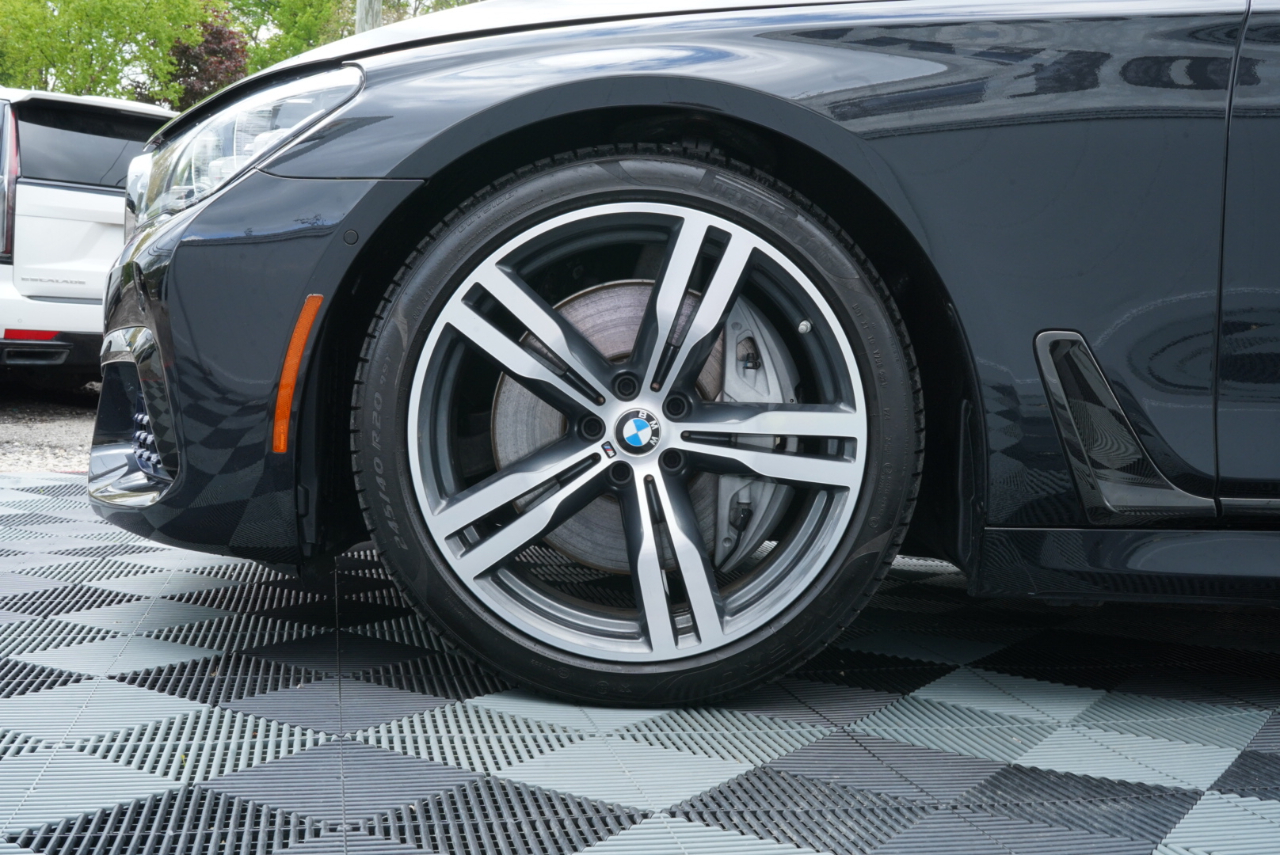 BMW 7 Series 750i Sedan 2017