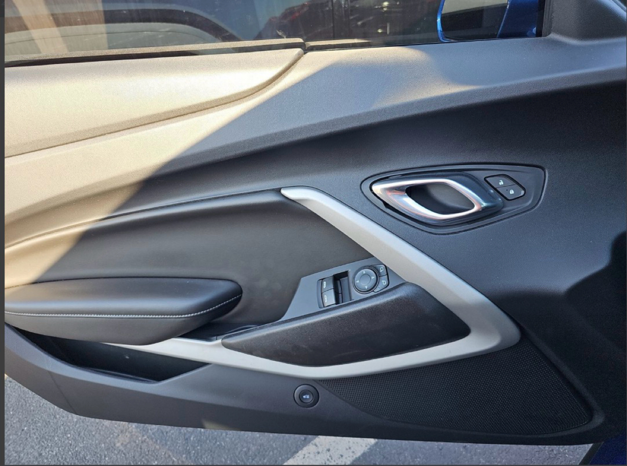 Chevrolet Camaro 2dr Cpe 1SS 2020