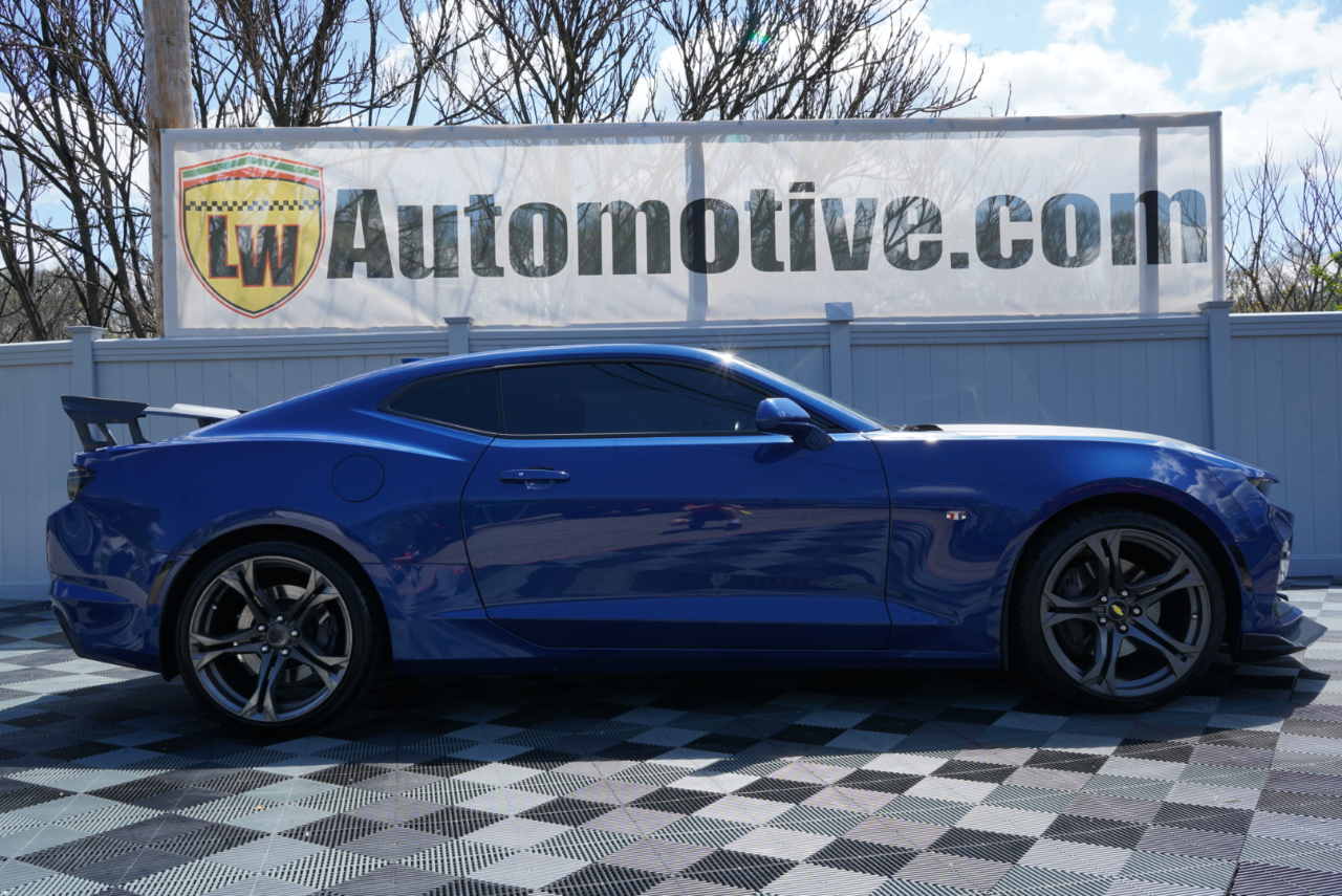 Chevrolet Camaro 2dr Cpe 1SS 2020