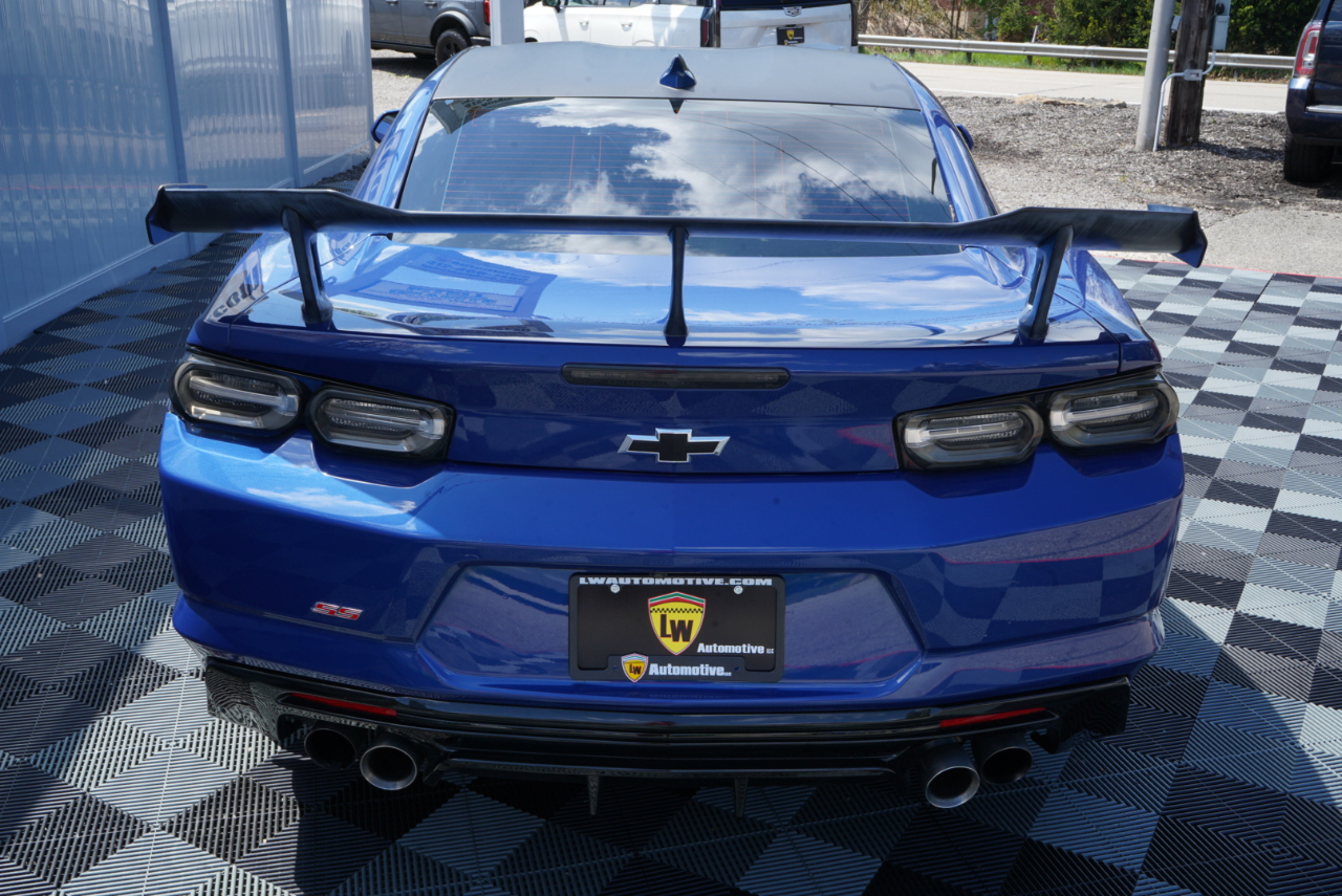 Chevrolet Camaro 2dr Cpe 1SS 2020