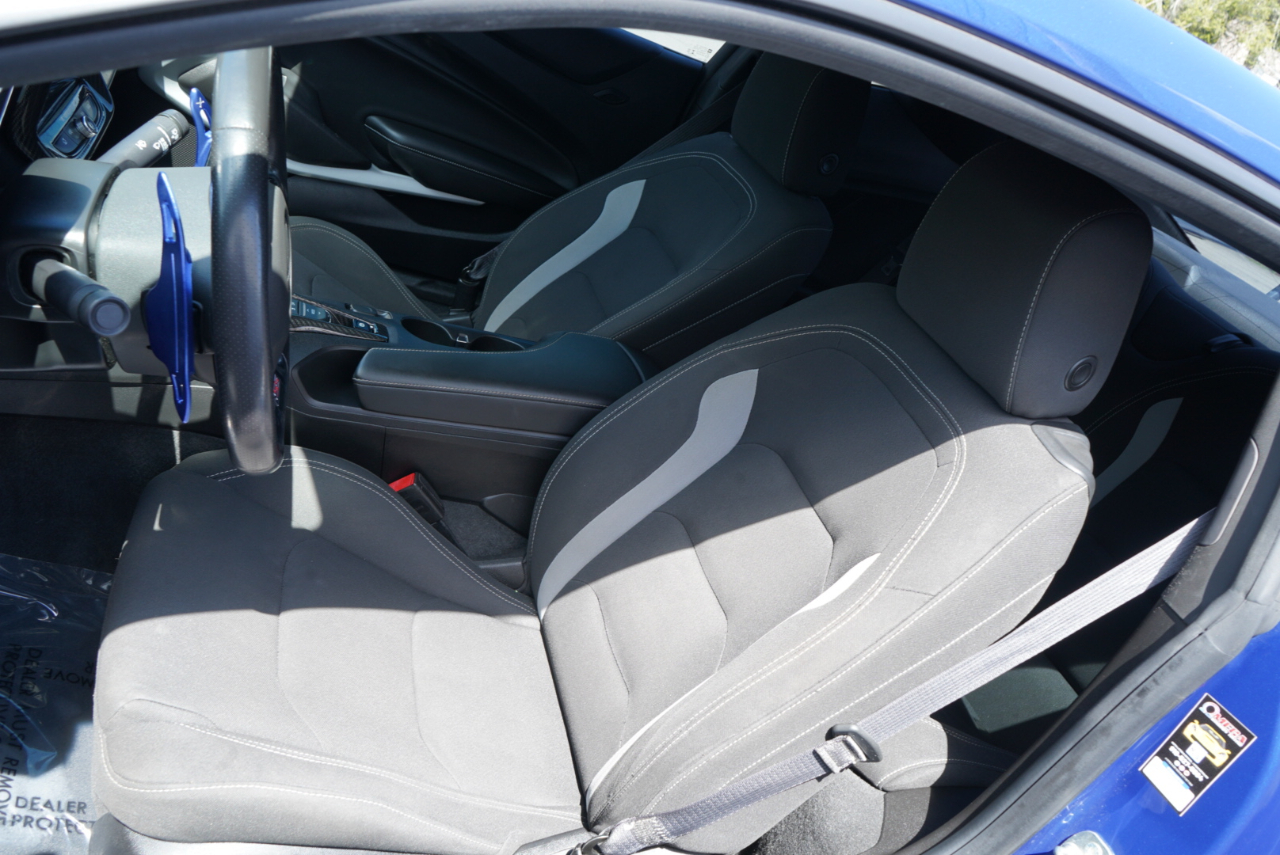 Chevrolet Camaro 2dr Cpe 1SS 2020