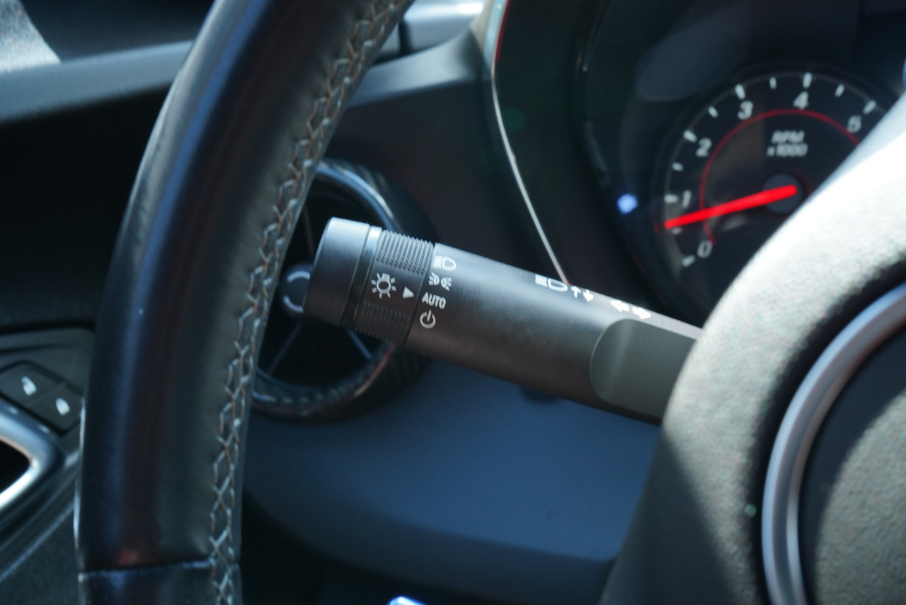 Chevrolet Camaro 2dr Cpe 1SS 2020