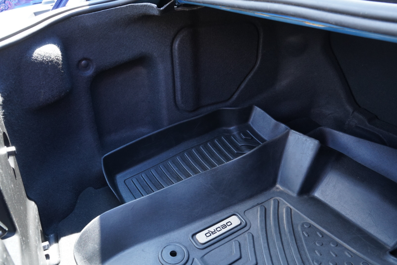 Chevrolet Camaro 2dr Cpe 1SS 2020