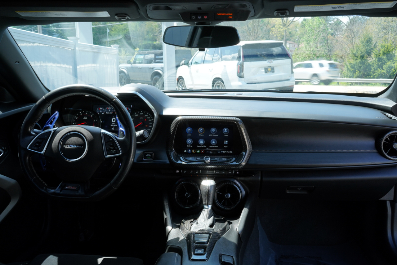 Chevrolet Camaro 2dr Cpe 1SS 2020