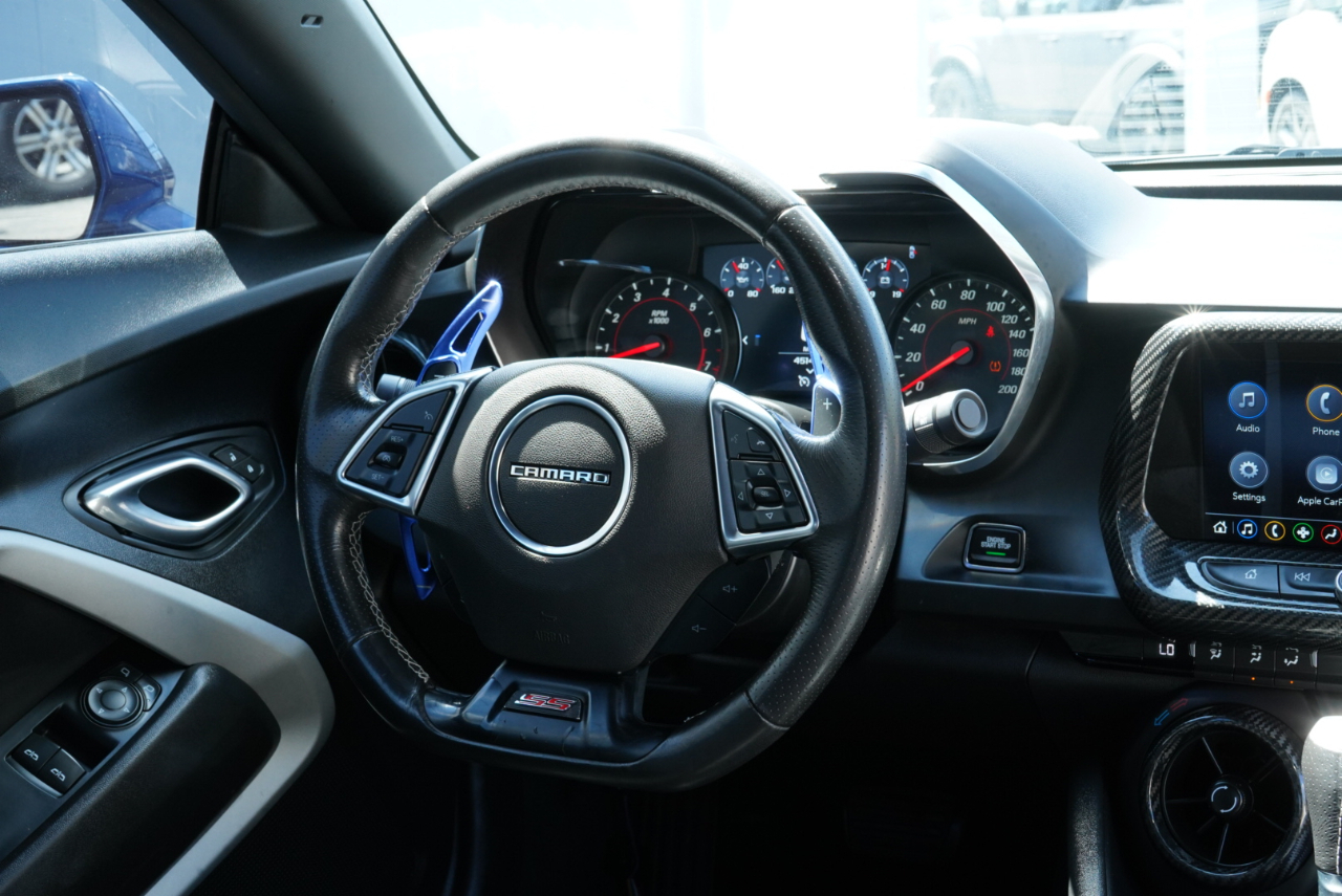 Chevrolet Camaro 2dr Cpe 1SS 2020