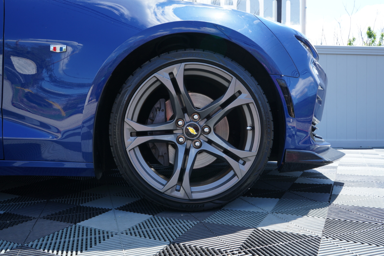 Chevrolet Camaro 2dr Cpe 1SS 2020