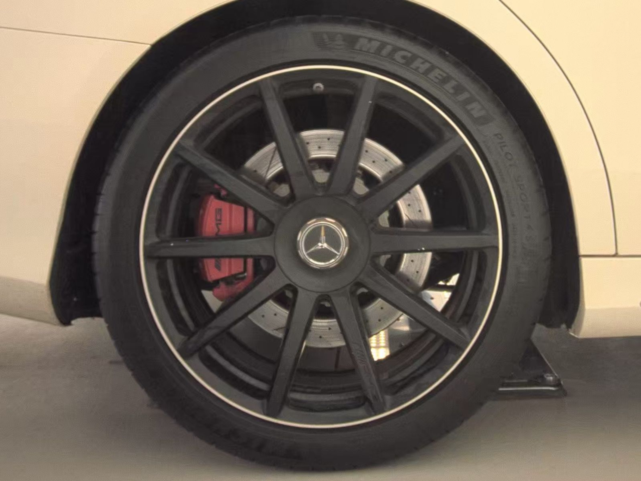 Mercedes-Benz S-Class 4dr Sdn S 63 AMG 4MATIC 2015