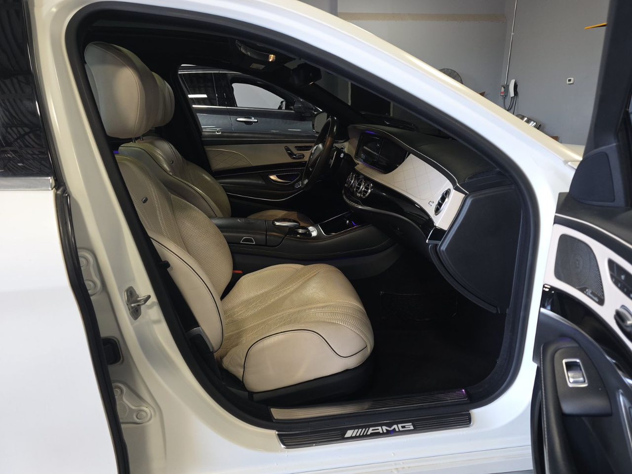 Mercedes-Benz S-Class 4dr Sdn S 63 AMG 4MATIC 2015