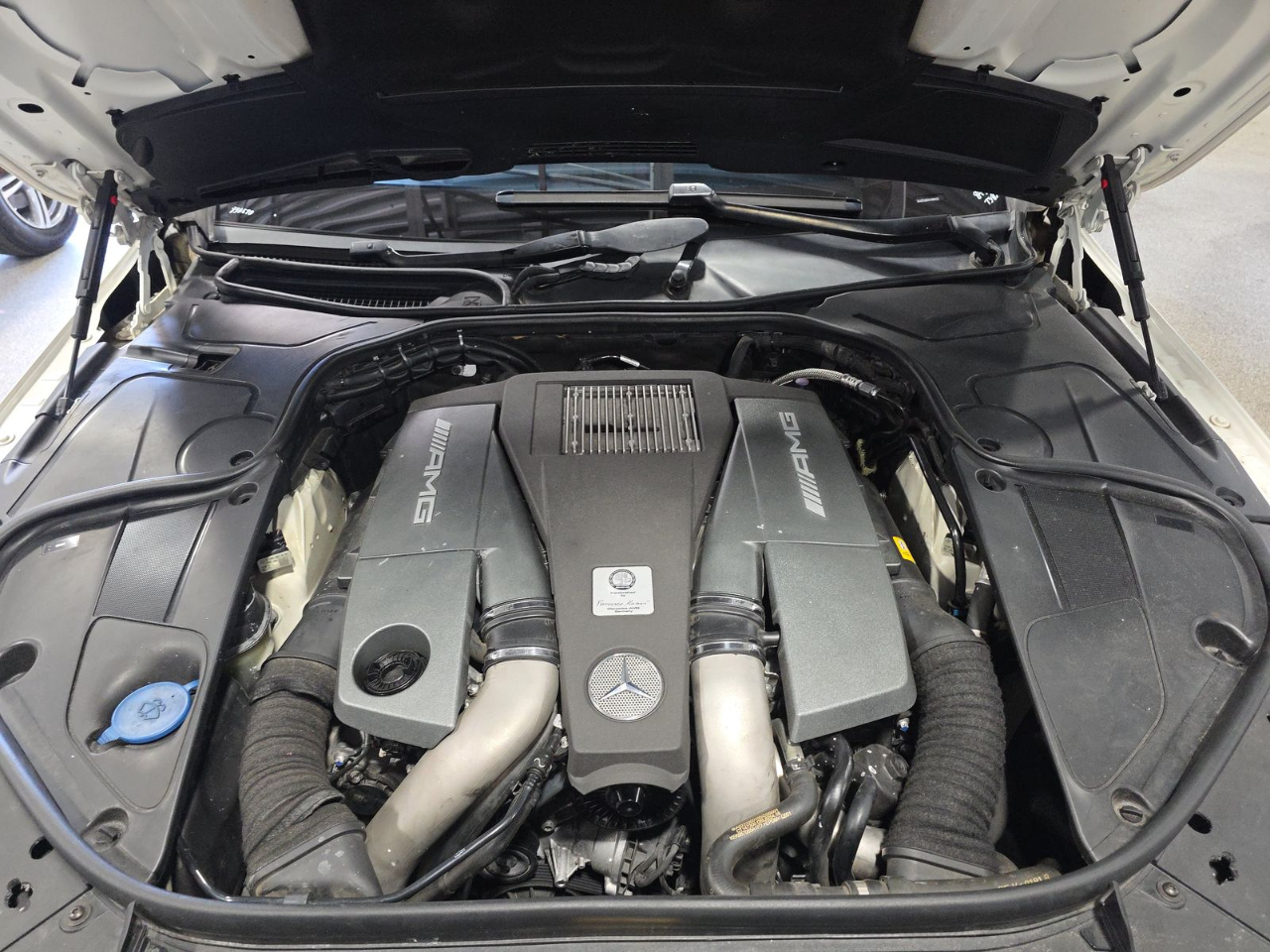 Mercedes-Benz S-Class 4dr Sdn S 63 AMG 4MATIC 2015