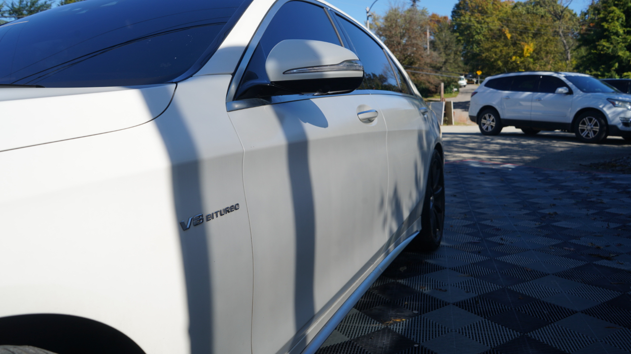 Mercedes-Benz S-Class 4dr Sdn S 63 AMG 4MATIC 2015