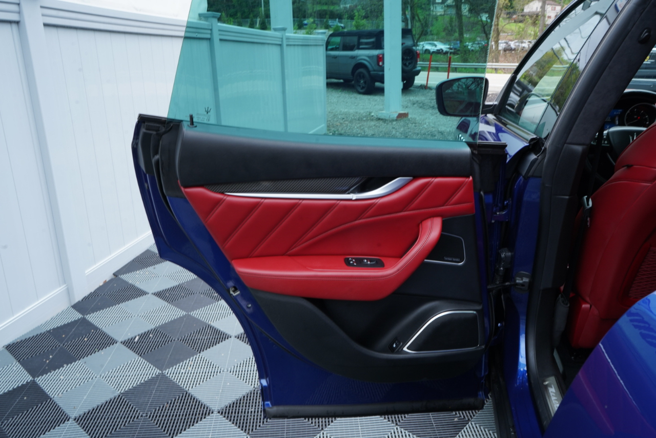 Maserati Levante GTS 2020