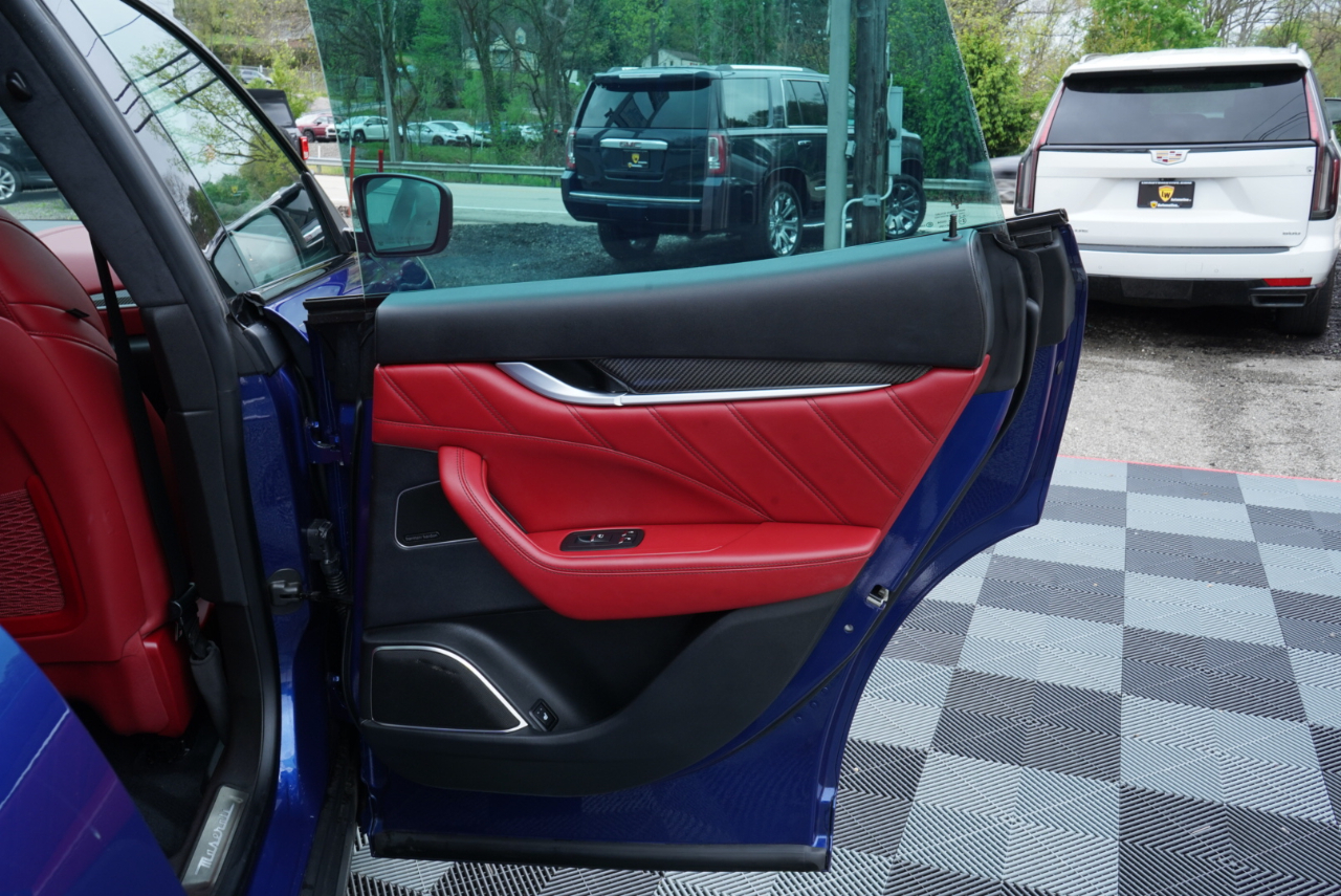 Maserati Levante GTS 2020