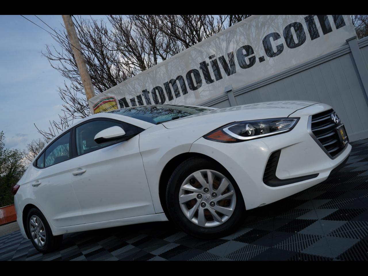2018 Hyundai Elantra SE