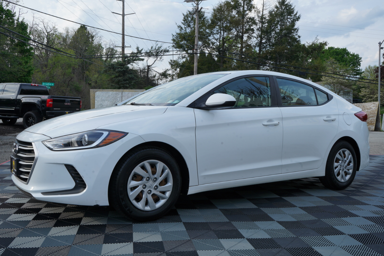 Hyundai Elantra  2018