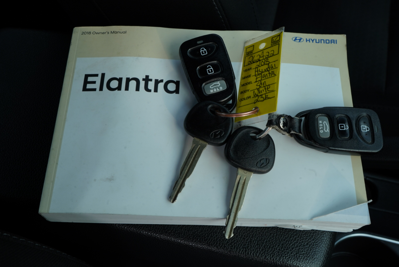 Hyundai Elantra  2018