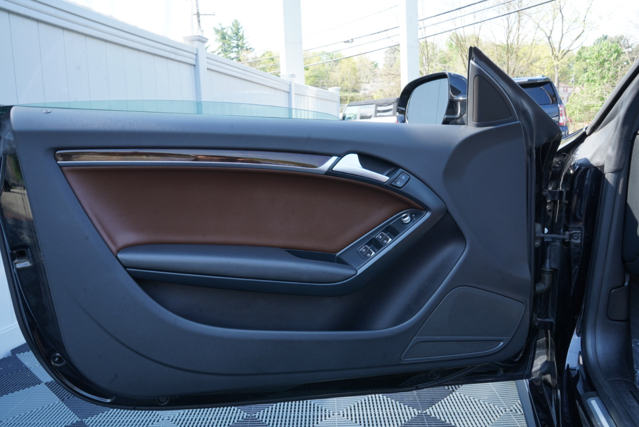 Audi A5 2dr Cabriolet Auto Premium 2016