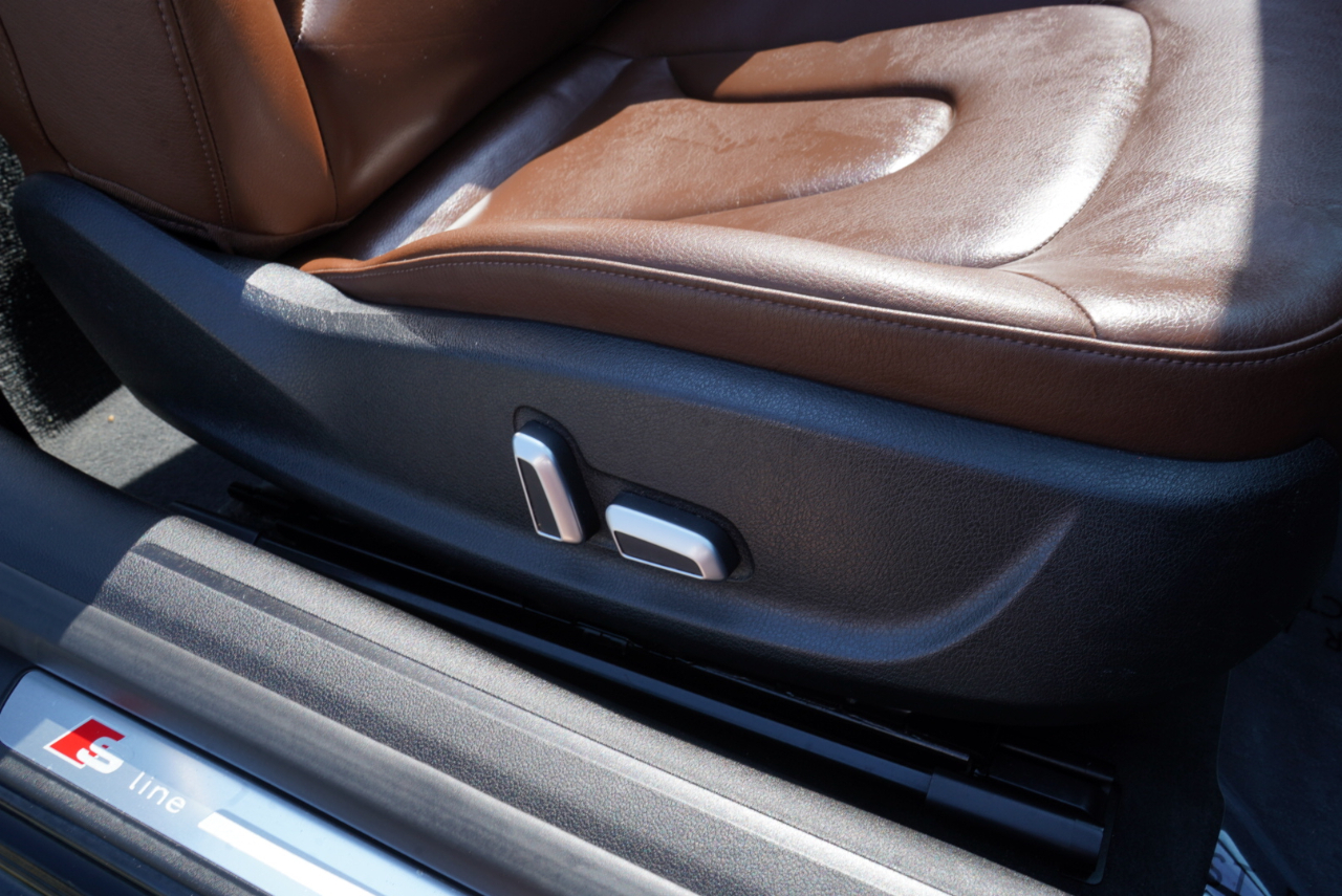 Audi A5 2dr Cabriolet Auto Premium 2016