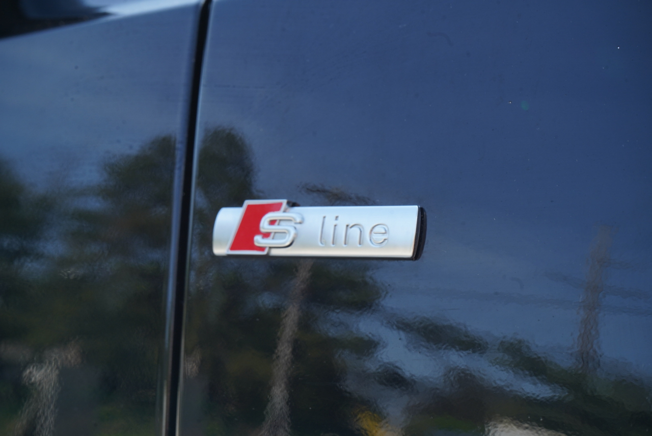 Audi A5 2dr Cabriolet Auto Premium 2016