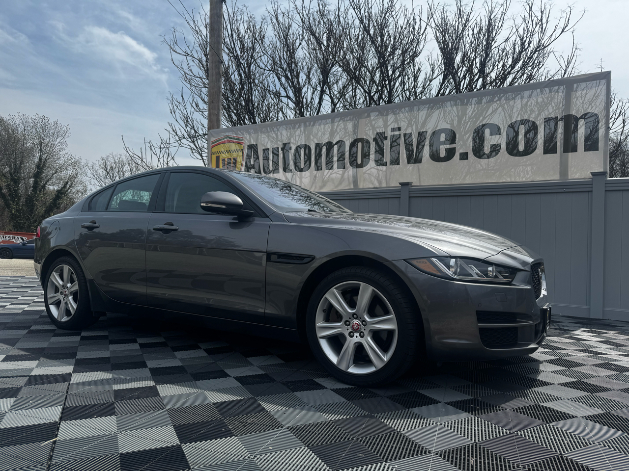 Jaguar XE 20d Prestige AWD 2018
