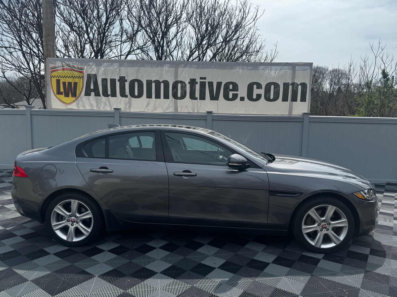 Jaguar XE 20d Prestige AWD 2018