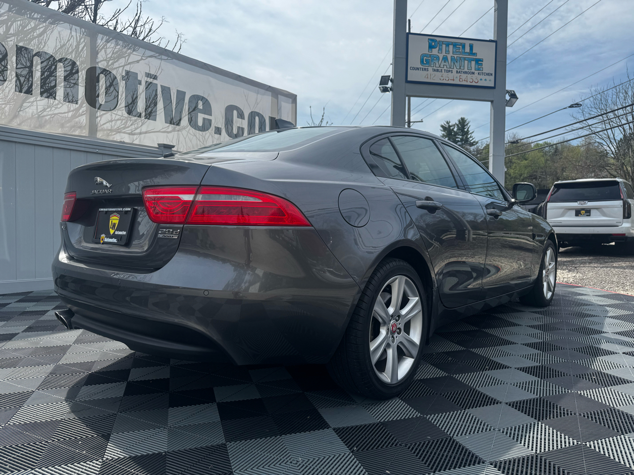 Jaguar XE 20d Prestige AWD 2018