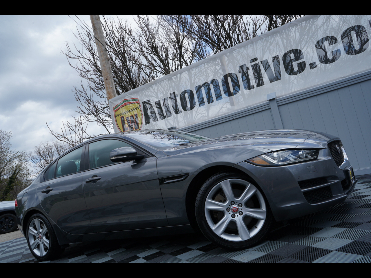 Jaguar XE 20d Prestige AWD 2018