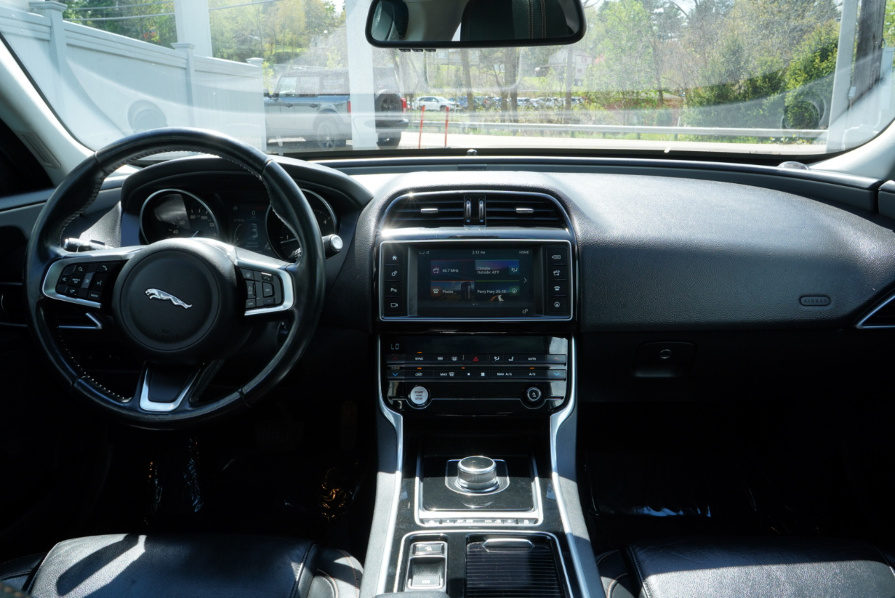 Jaguar XE 20d Prestige AWD 2018