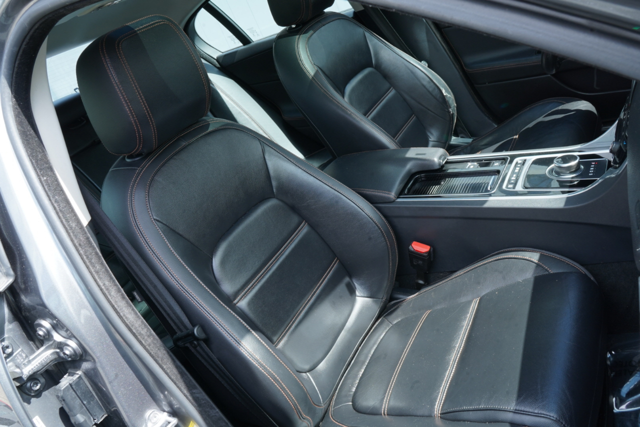 Jaguar XE 20d Prestige AWD 2018