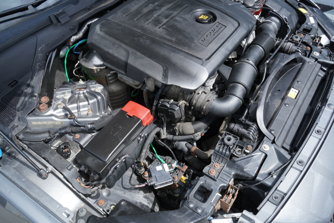 Jaguar XE 20d Prestige AWD 2018