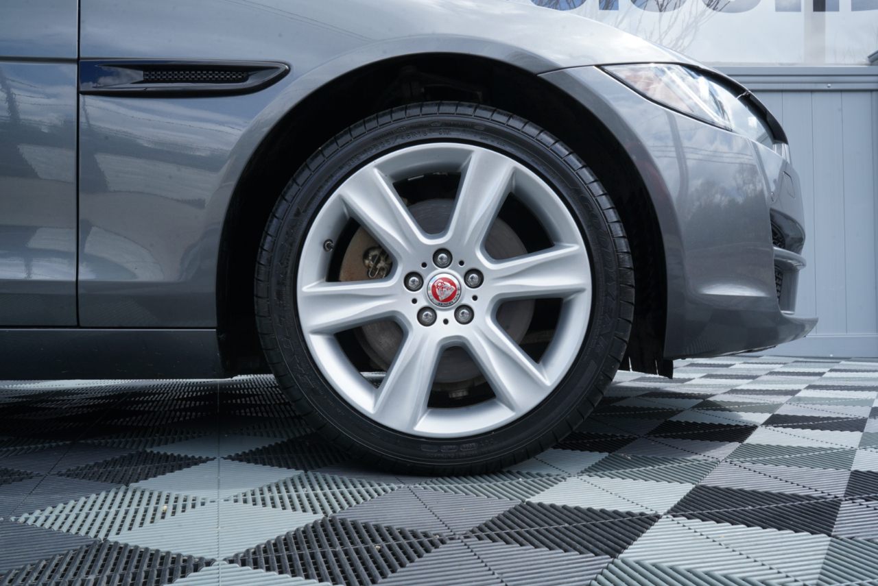 Jaguar XE 20d Prestige AWD 2018