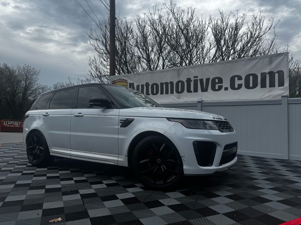 Land Rover Range Rover Sport V8 Supercharged SVR 2019