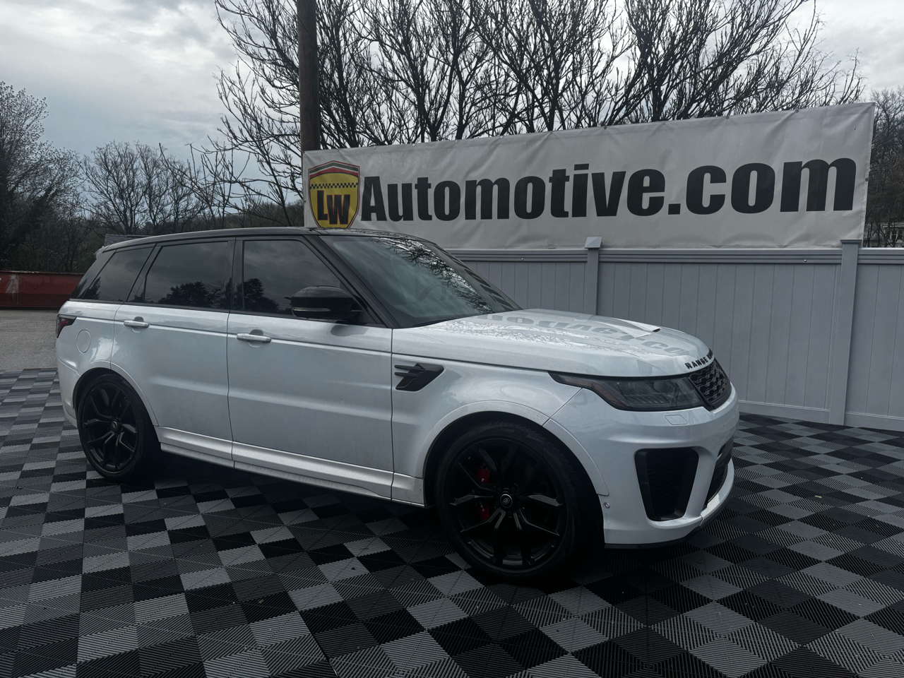 Land Rover Range Rover Sport V8 Supercharged SVR 2019