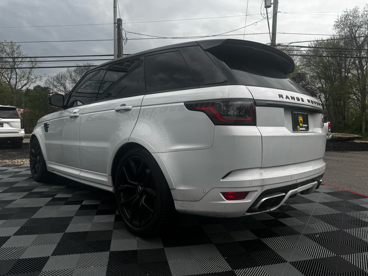 Land Rover Range Rover Sport V8 Supercharged SVR 2019