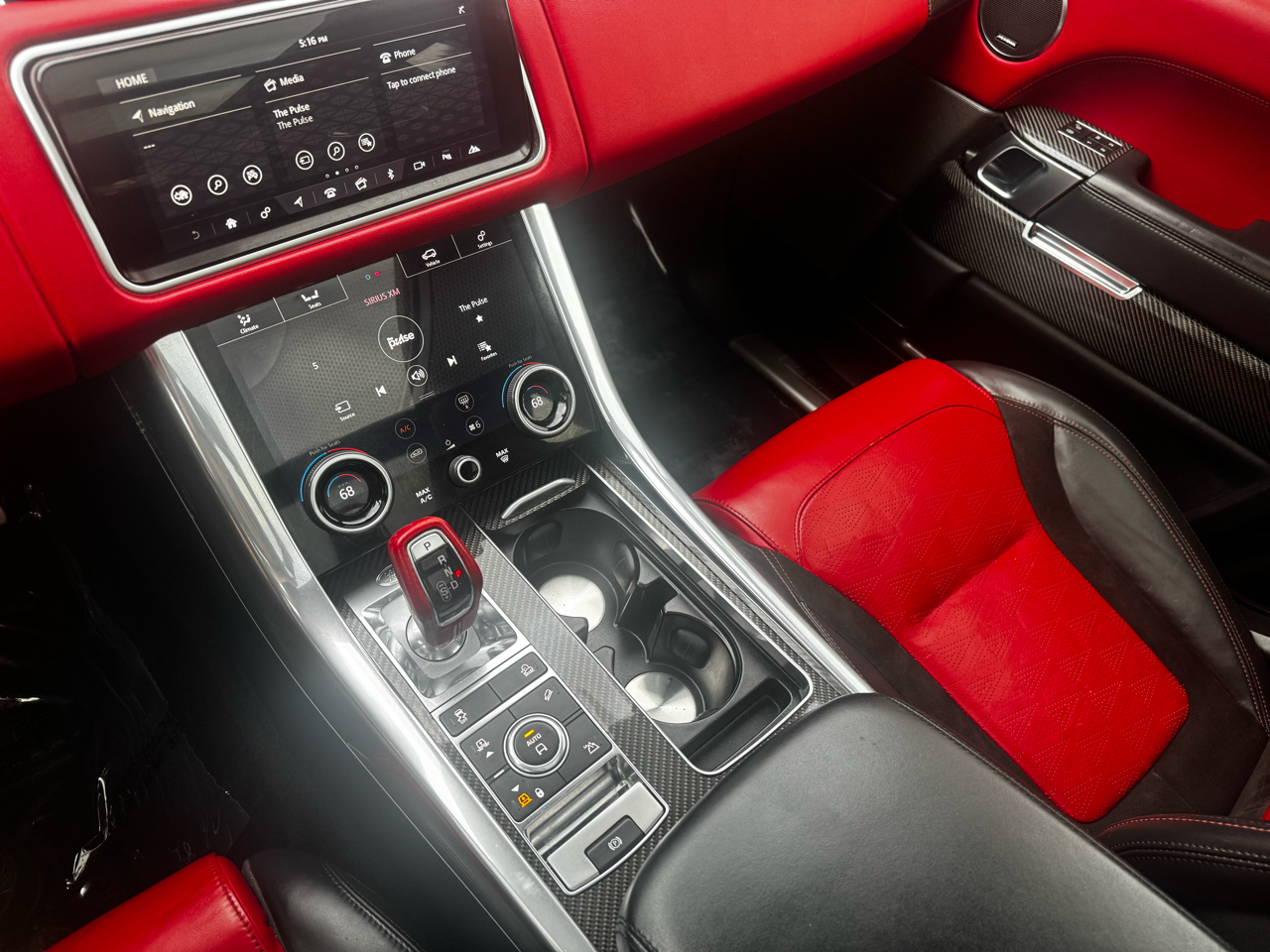 Land Rover Range Rover Sport V8 Supercharged SVR 2019